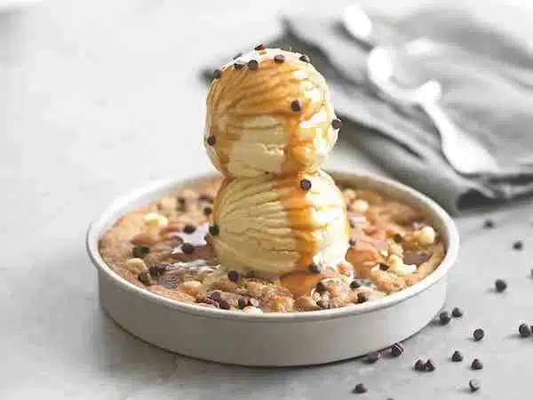 Salted Caramel Pizookie®
