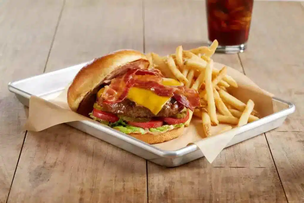 Bacon Cheeseburger Special*